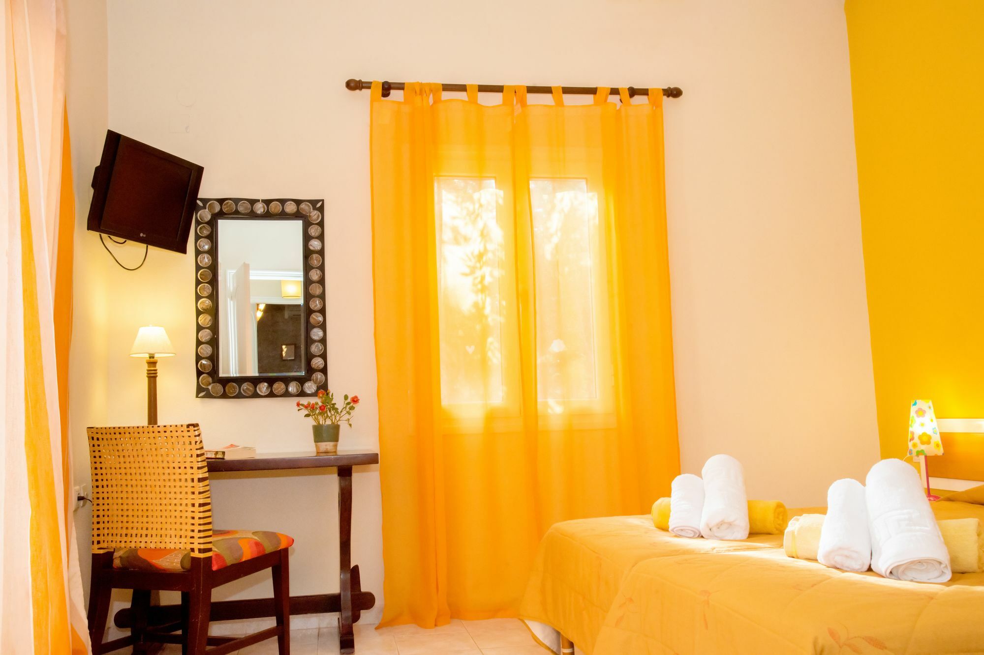 Villa Maxim With Private Pool & Tennis Court Halikounas Luaran gambar